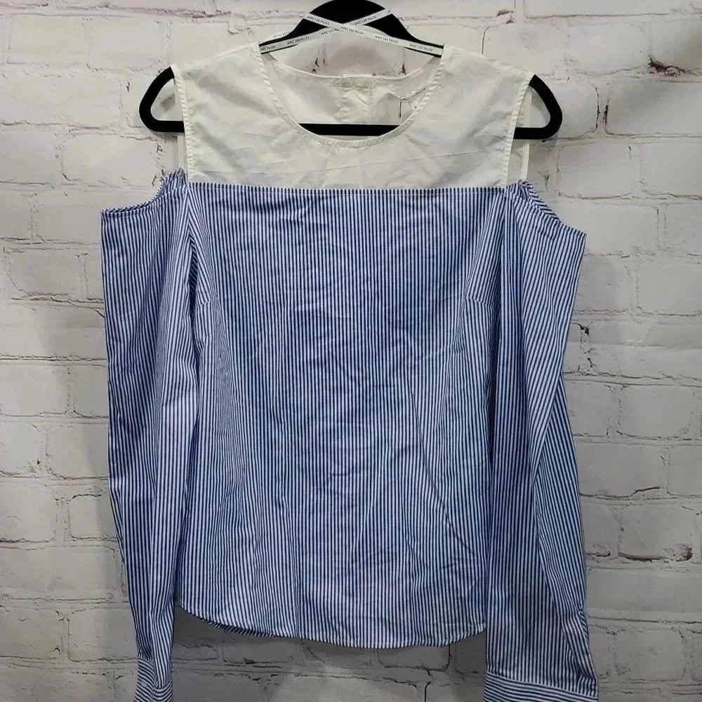 Avec Les Filles Blue White Striped Long Sleeve Cold Shoulder Women's Size L NWT